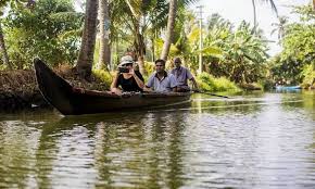 TRADITIONAL CANOEING - Image 5